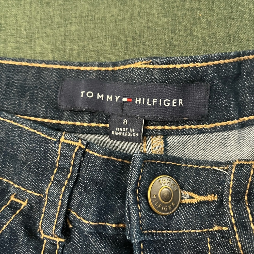 Tommy Hilfiger Cropped Wide Leg Jeans, Size 8, GUC - Picture 3 of 6